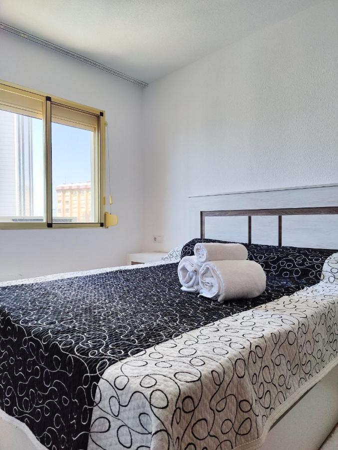 Gerona Sea View Apartments 베니돔 외부 사진