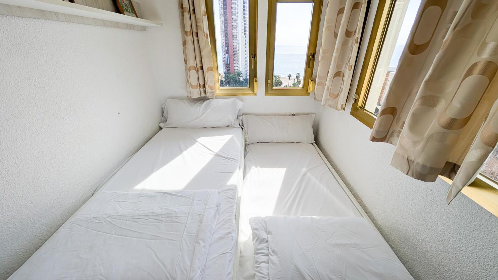 Gerona Sea View Apartments 베니돔 외부 사진