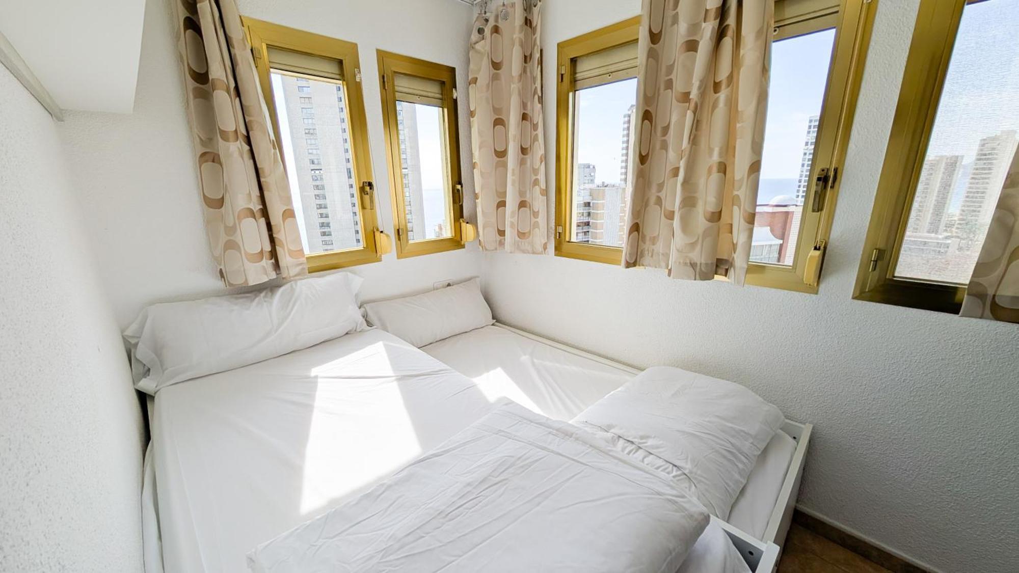 Gerona Sea View Apartments 베니돔 외부 사진